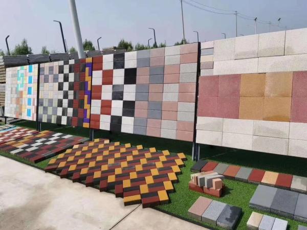 Η UNIK λανσάρει τη νέα σειρά καλουπιών Grass Paver Mold για έργα πράσινης υποδομής